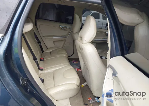 2011 Volvo Xc60 3.2 z USA, uszkodzony, nr VIN YV4940DZXB2204538